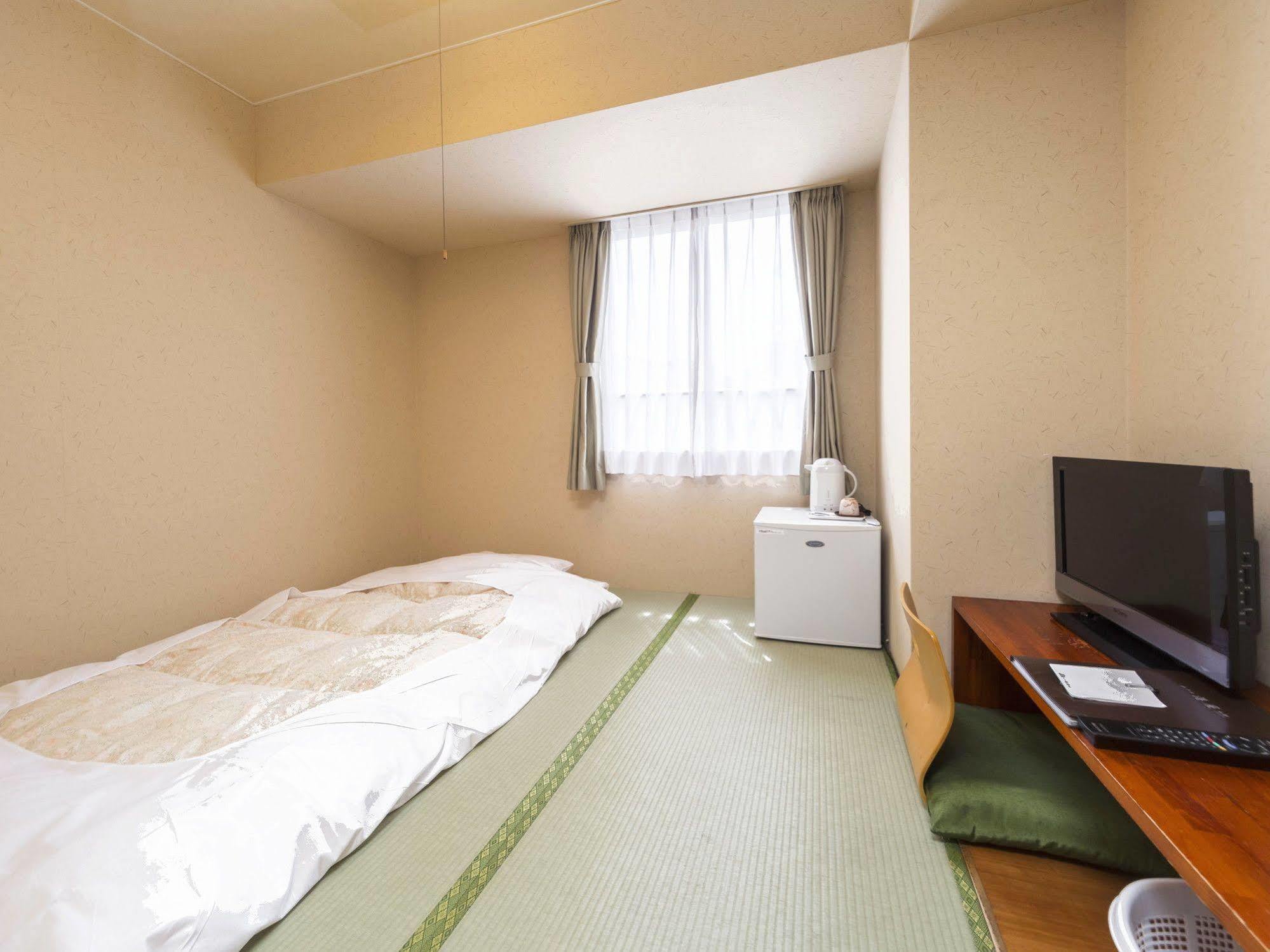 Hotel Minatoya Коті Екстер'єр фото